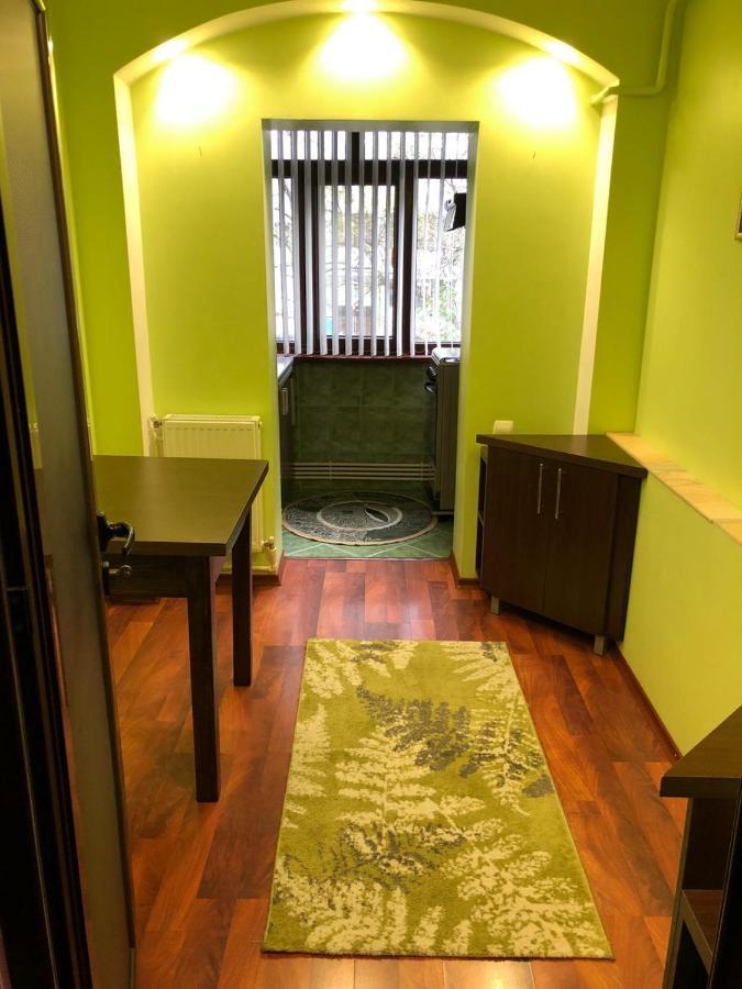 Clau Apartment กาลาจิ ภายนอก รูปภาพ