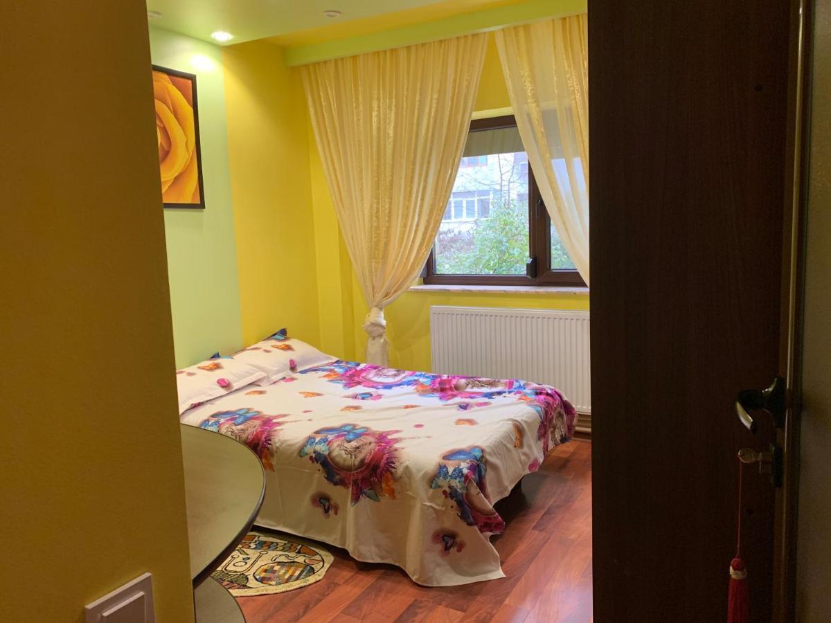 Clau Apartment กาลาจิ ภายนอก รูปภาพ