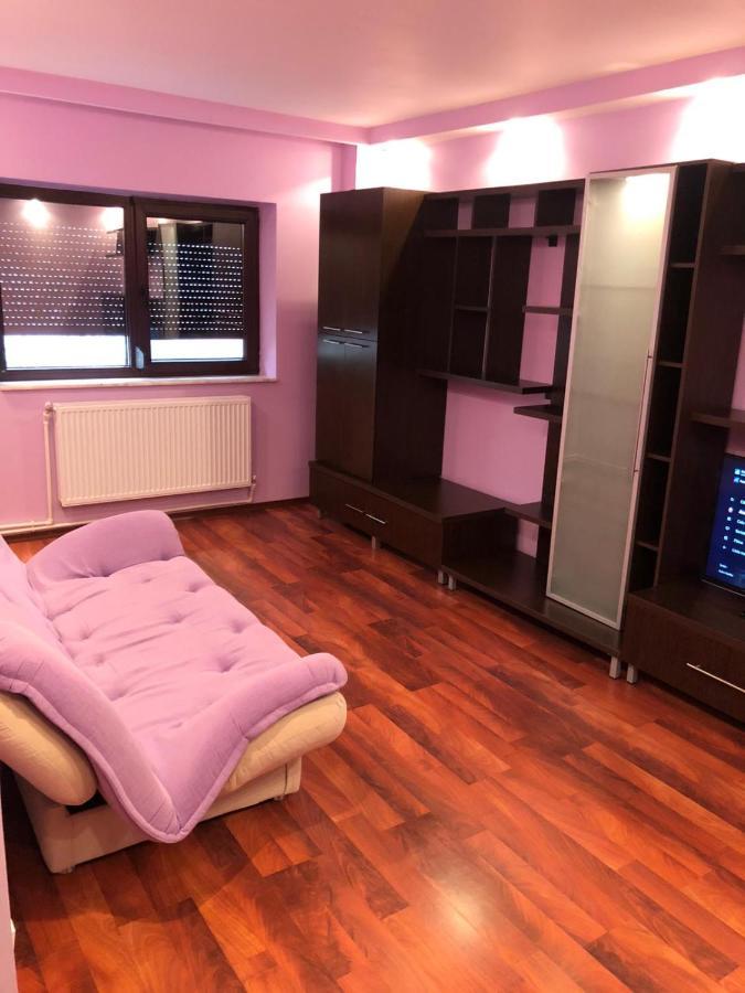 Clau Apartment กาลาจิ ภายนอก รูปภาพ